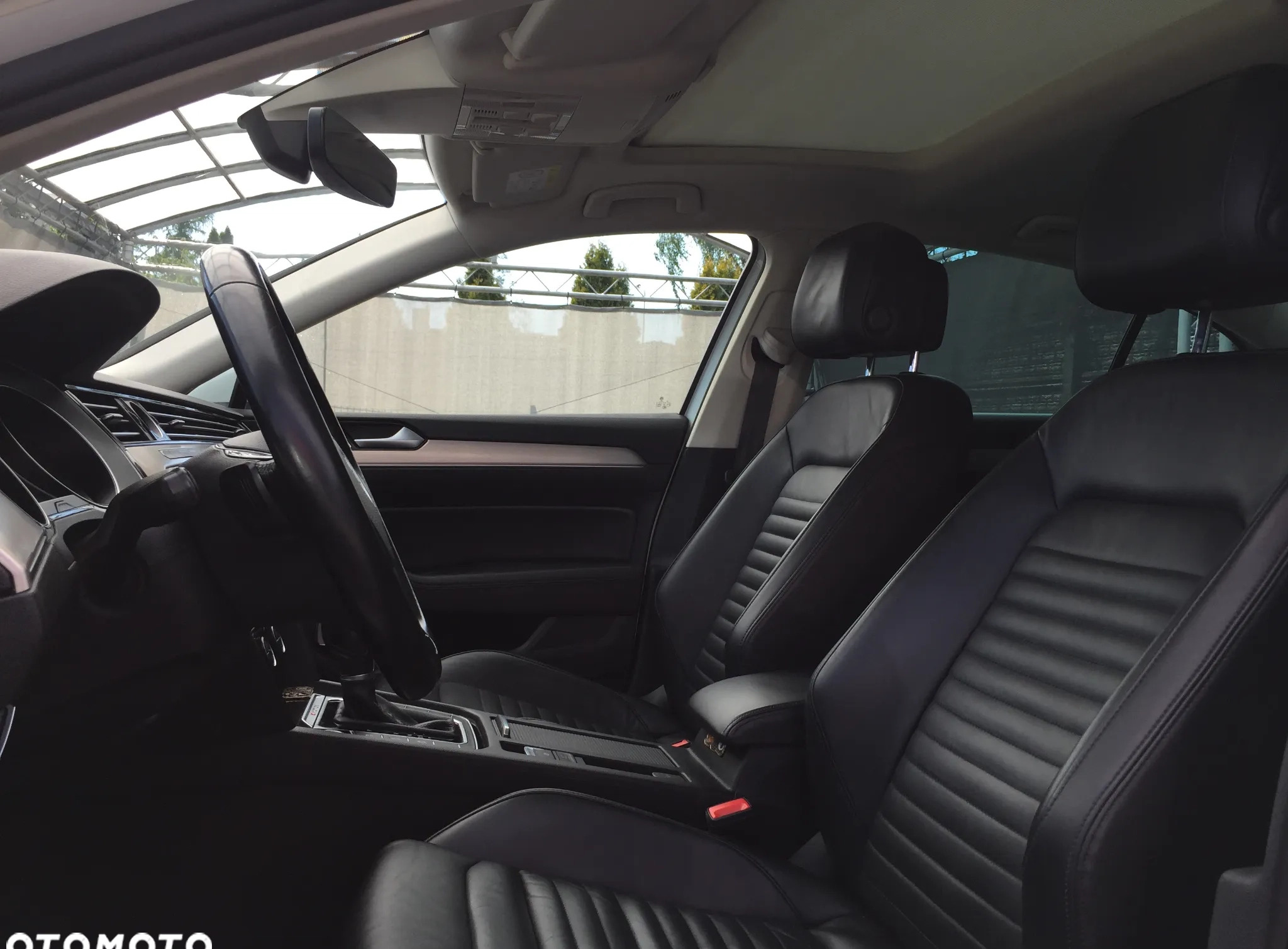 Volkswagen Passat cena 79900 przebieg: 193000, rok produkcji 2016 z Żmigród małe 172